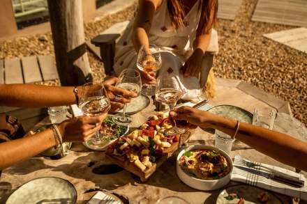 LE SPOT BANDOL Bar - Hôtel Plein Large - restaurant La Chipote 