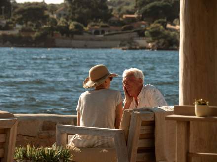HOTEL PLEIN LARGE 3 ETOILES - RESTAURANT LA CHIPOTE - BAR LE SPOT - LA PETITE PLAGE - BANDOL