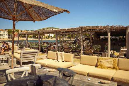 HOTEL PLEIN LARGE 3 ETOILES - RESTAURANT LA CHIPOTE - BAR LE SPOT - LA PETITE PLAGE - BANDOL