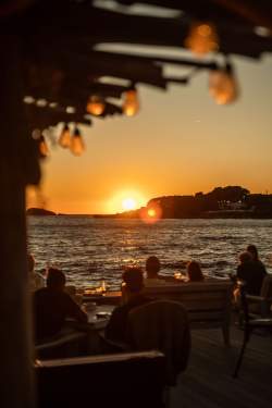LE SPOT BANDOL Bar - Hôtel Plein Large - restaurant La Chipote 
