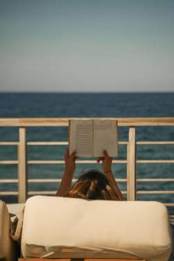 HOTEL PLEIN LARGE 3 ETOILES - RESTAURANT LA CHIPOTE - BAR LE SPOT - LA PETITE PLAGE - BANDOL